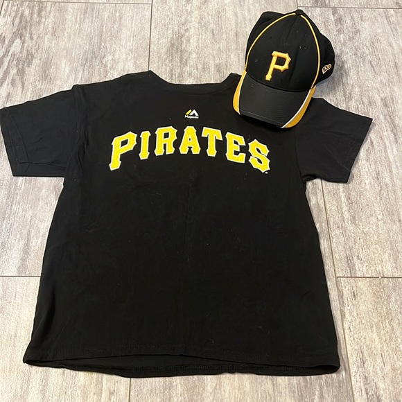 MLB Other - MLB Pittsburgh Pirates T-Shirt and Hat Bundle- Size Youth Large